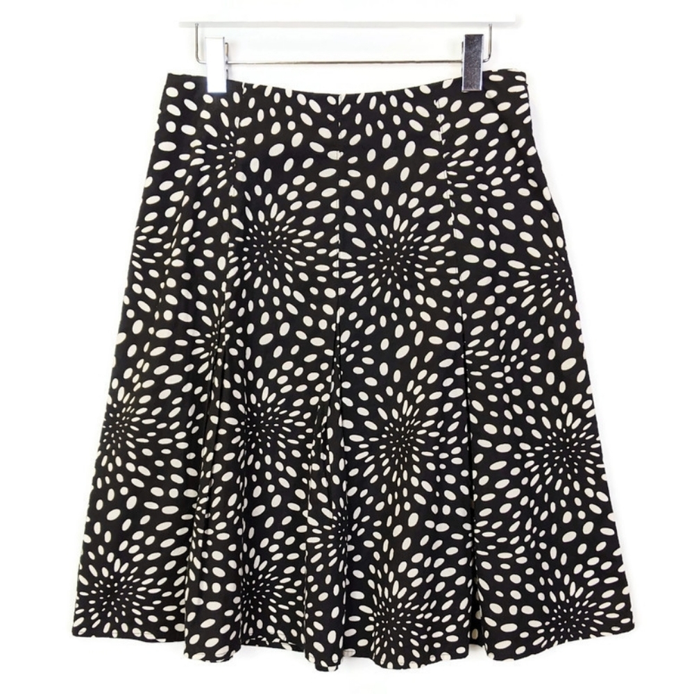 White House Black Market Sunburst Skirt